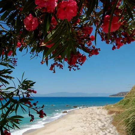 San Domenico Village Tropea Hotel 3*