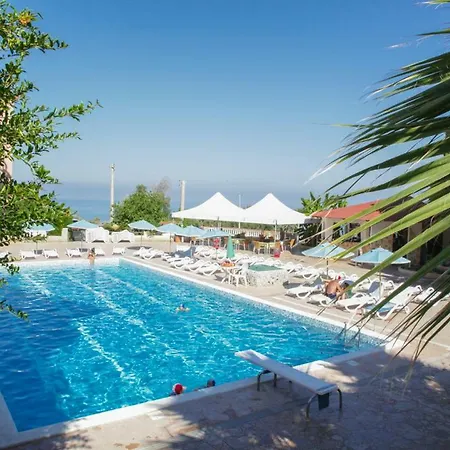 San Domenico Village Tropea Hotel 3*